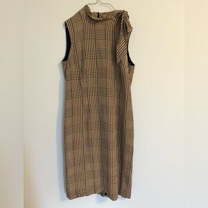 Talbots Dress 100% Silk Size 4 Black Tan Houndstooth Scarf Sheath Classic Career